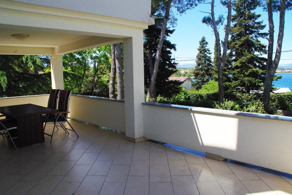 Apartments Atrium Malinska Exterior photo